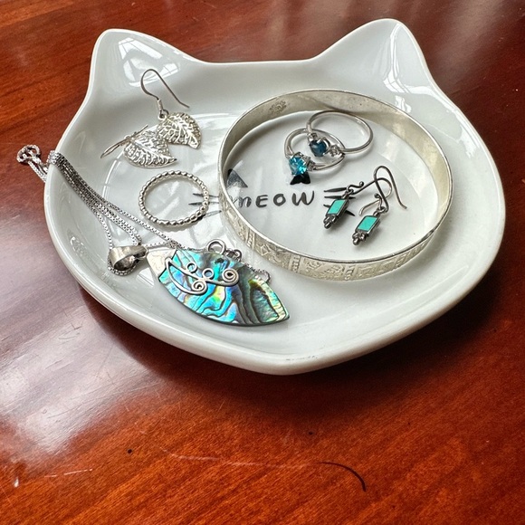 Fringe Studio Cat Shaped Plate/Trinket Holder - Picture 7 of 7